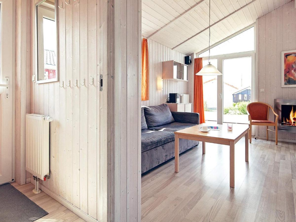 4 Person Holiday Home In Groemitz Exterior photo